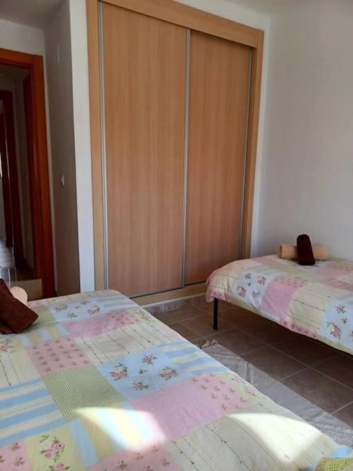 Penthouse Paradiso: 2Br Oasis In Casares Del Sol 外观 照片