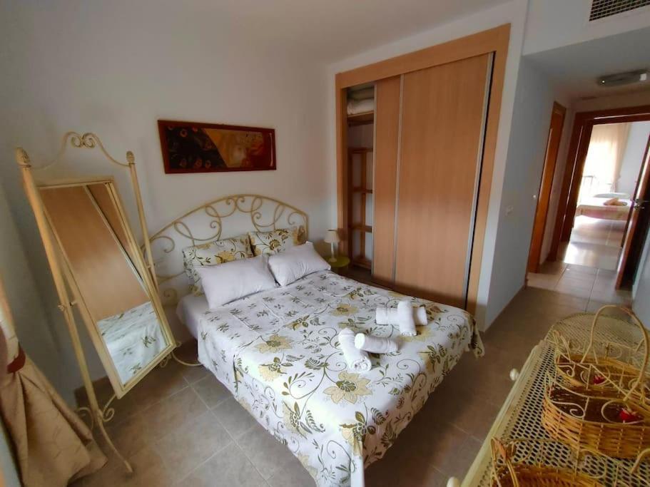 Penthouse Paradiso: 2Br Oasis In Casares Del Sol 外观 照片